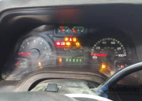 2011 Ford E-350 Super Duty Xl/Xlt from USA, damaged, VIN 1FBSS3BL4BD890541